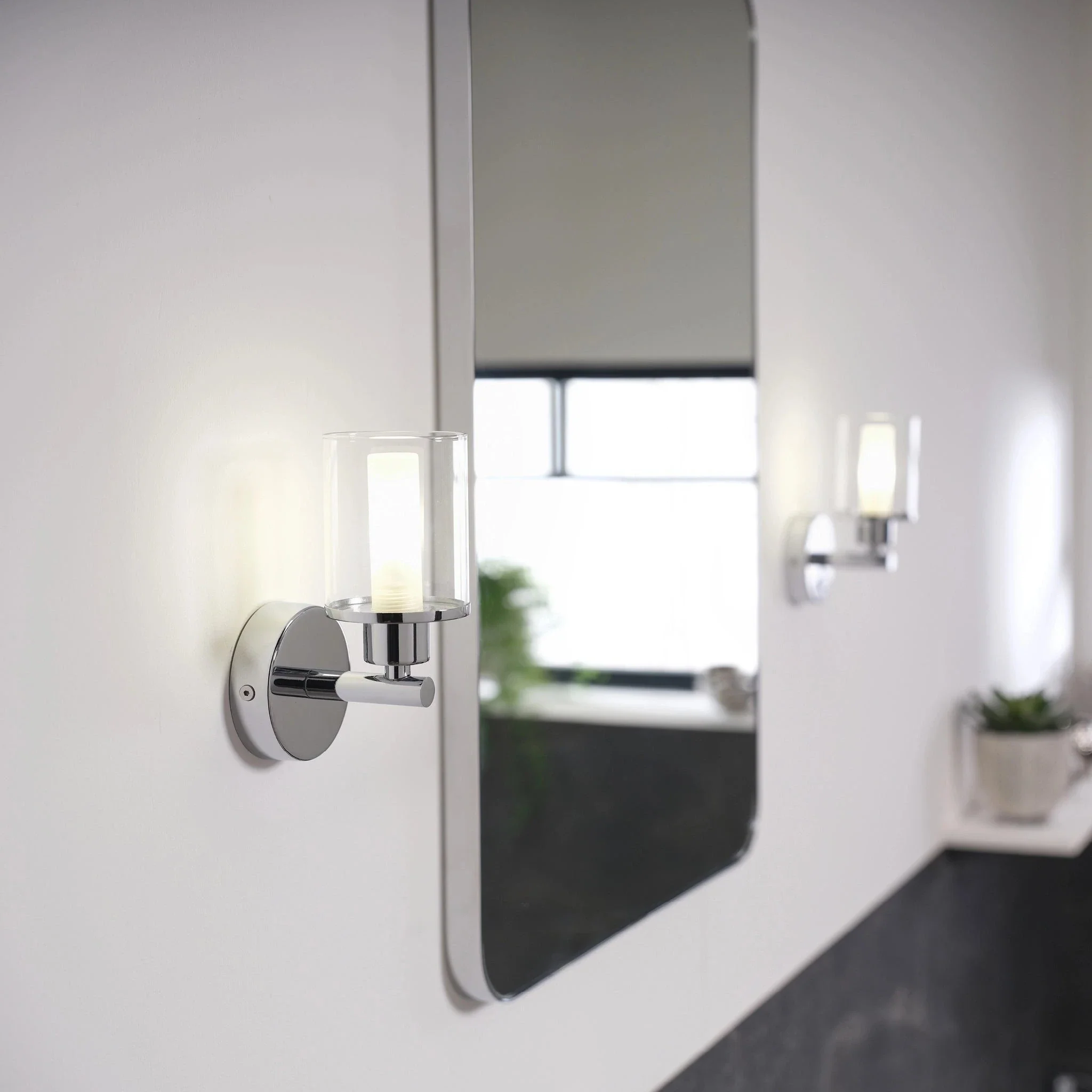 Astrae Wall Light - Image 10