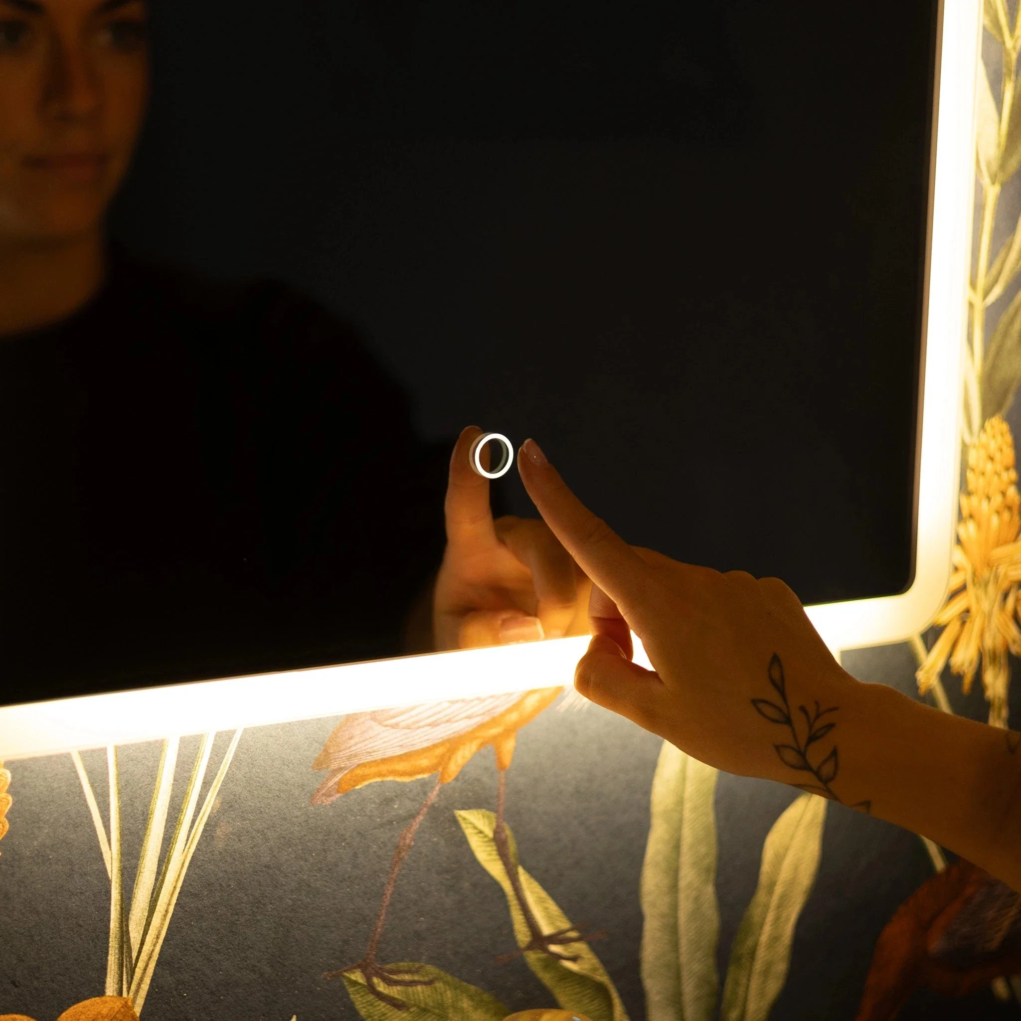 Glendale Curve LED Bathroom Mirror - Image 16