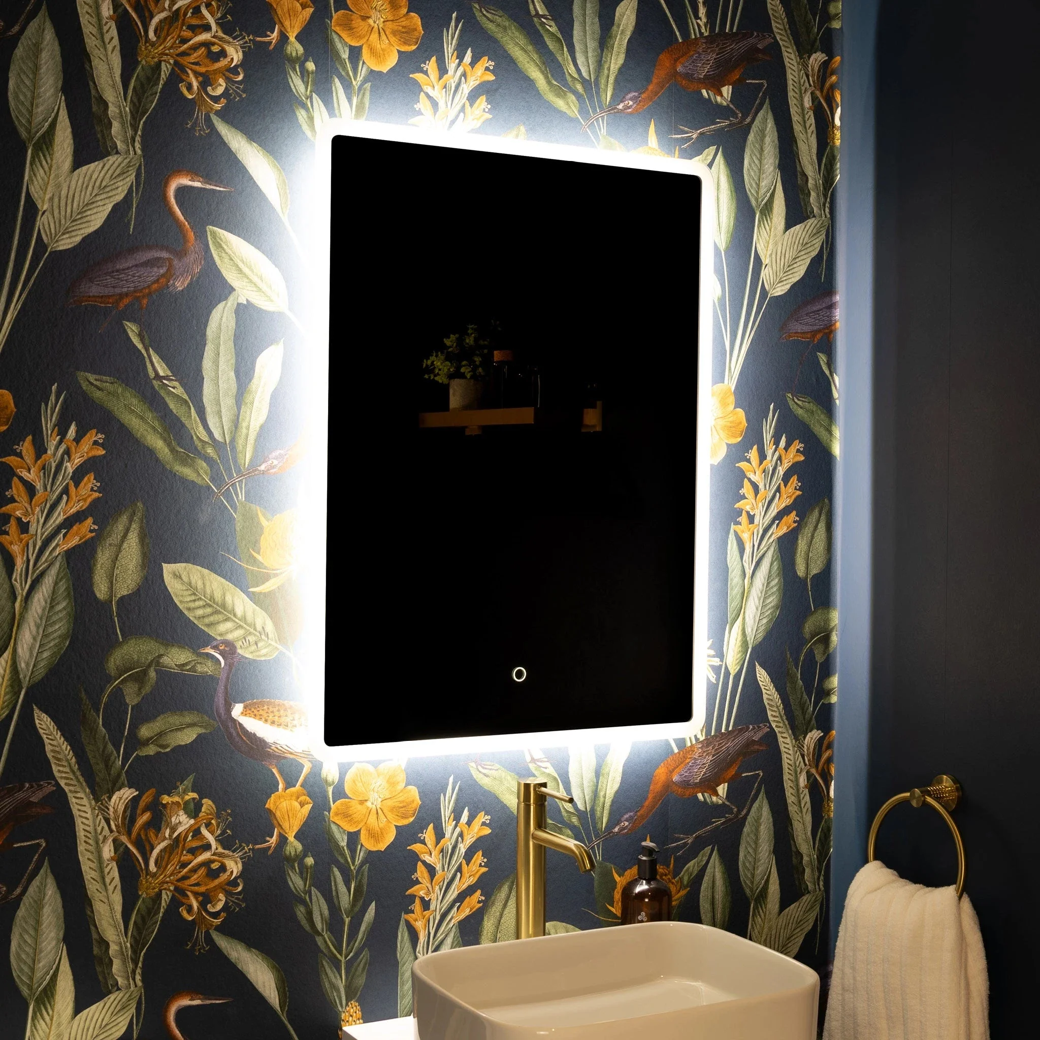 Glendale Curve LED Bathroom Mirror - Image 23