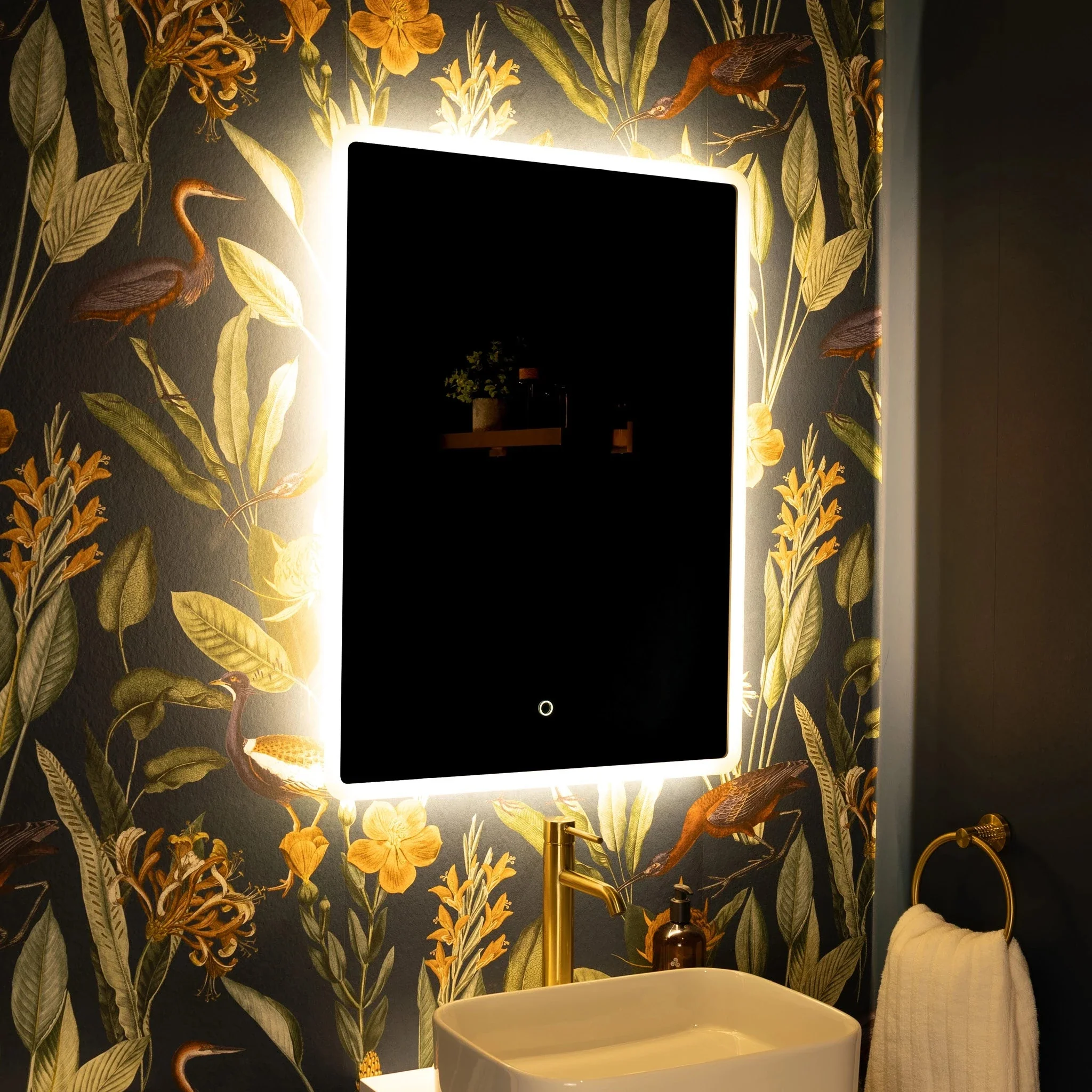 Glendale Curve LED Bathroom Mirror - Image 24