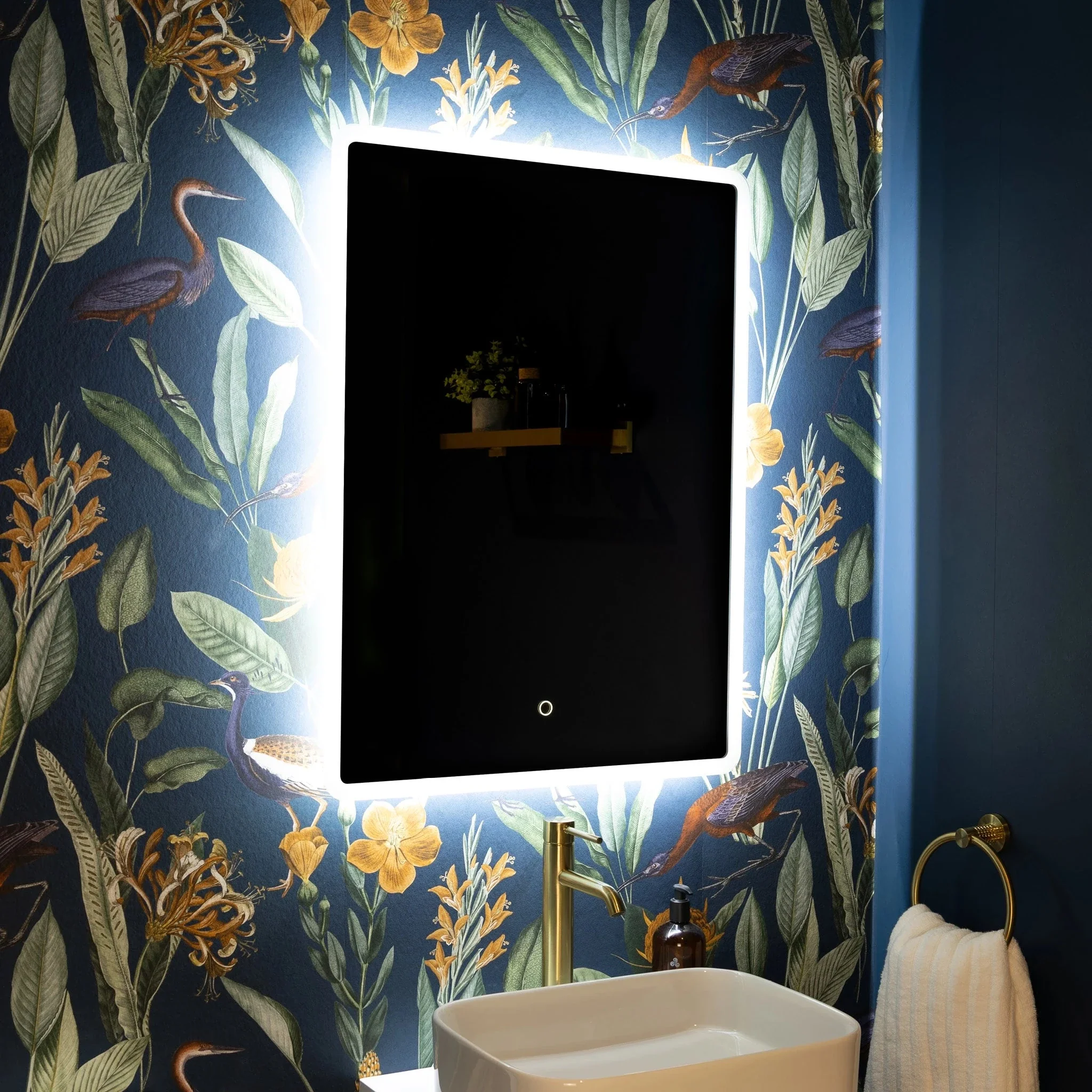 Glendale Curve LED Bathroom Mirror - Image 25