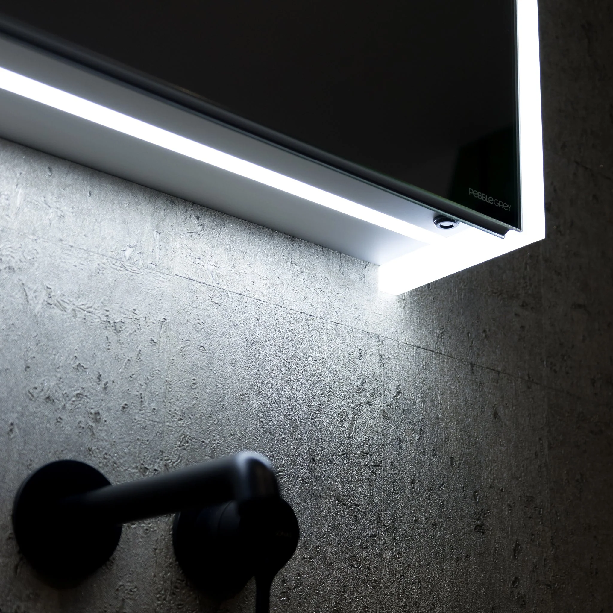 Grace LED Bathroom Mirror Cabinet - Image 11