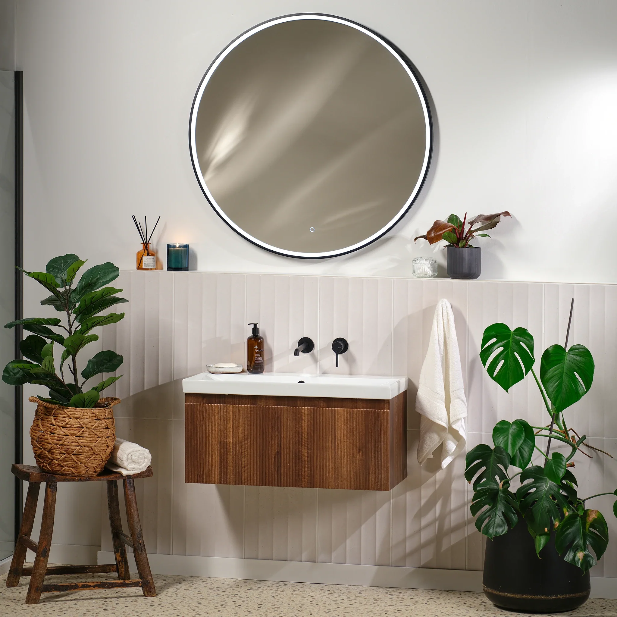 Kali Round LED Illuminated Mirror - Image 5