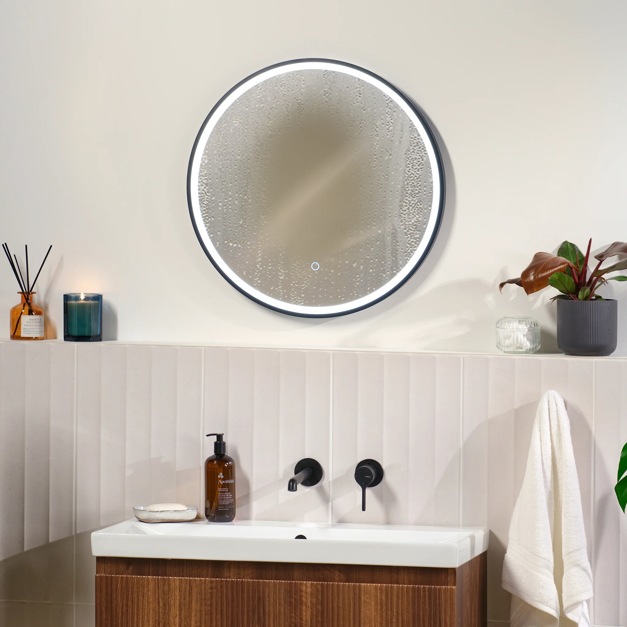 Kali Round LED Illuminated Mirror - Image 6