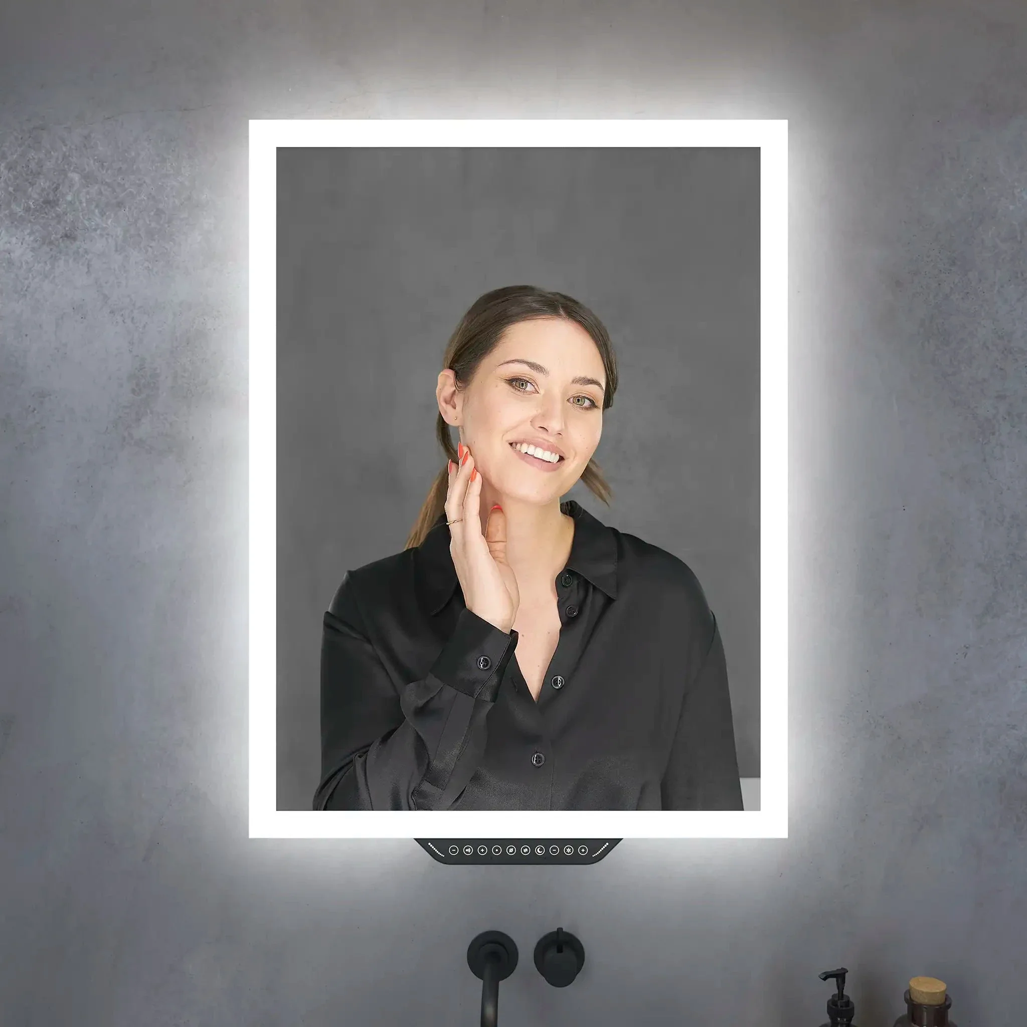 Luka LED Mirror with Alexa Built-in - Image 10
