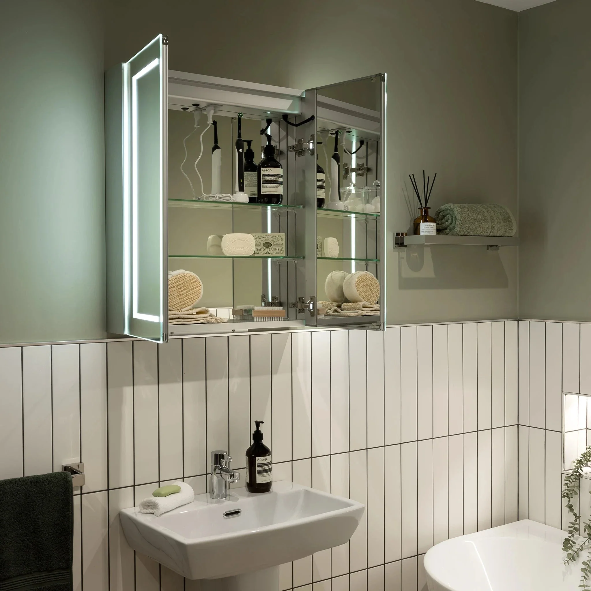 Nimbus LED Bathroom Mirror Cabinet - Image 9