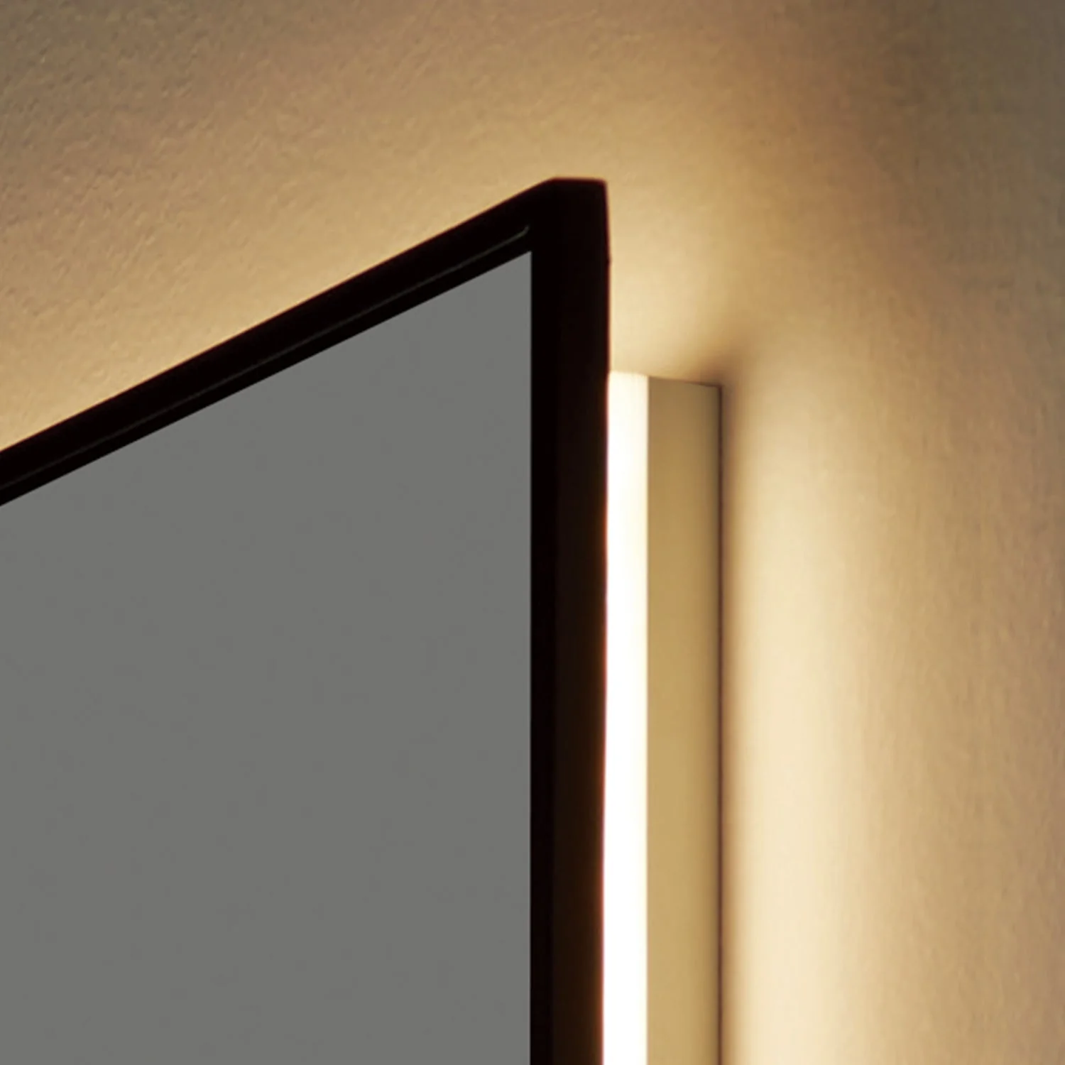 Oslo LED Bathroom Mirror - Image 14