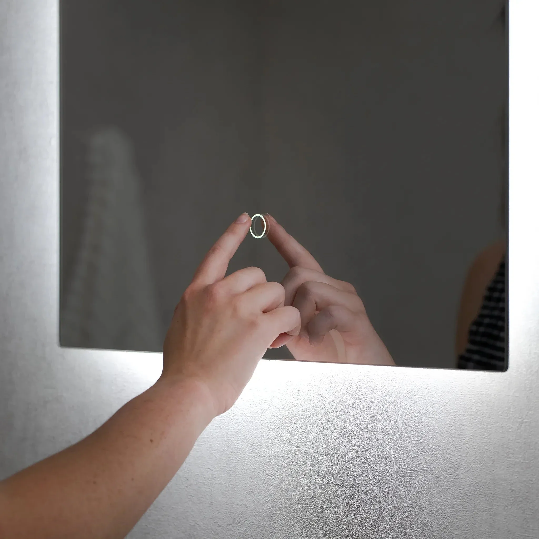 Savannah Backlit LED Bathroom Mirror - Image 13