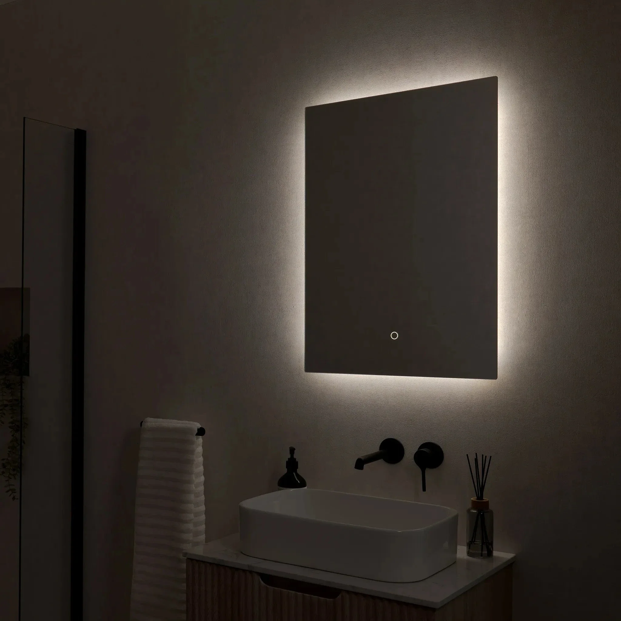 Savannah Backlit LED Bathroom Mirror - Image 17