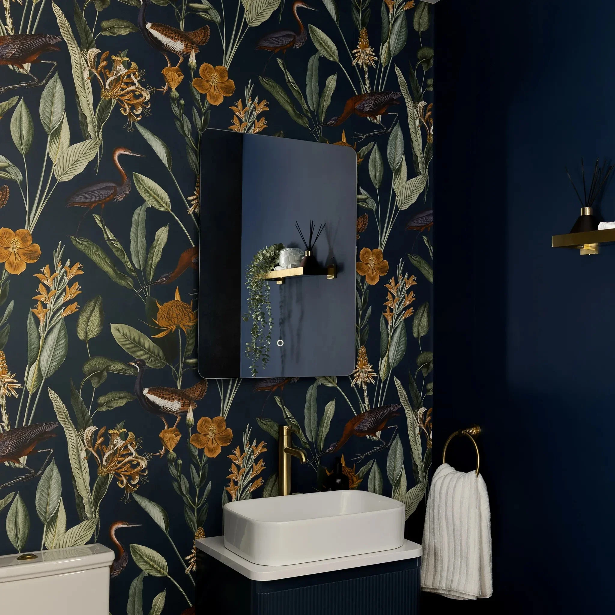 Savannah Curve Backlit LED Bathroom Mirror - Image 14