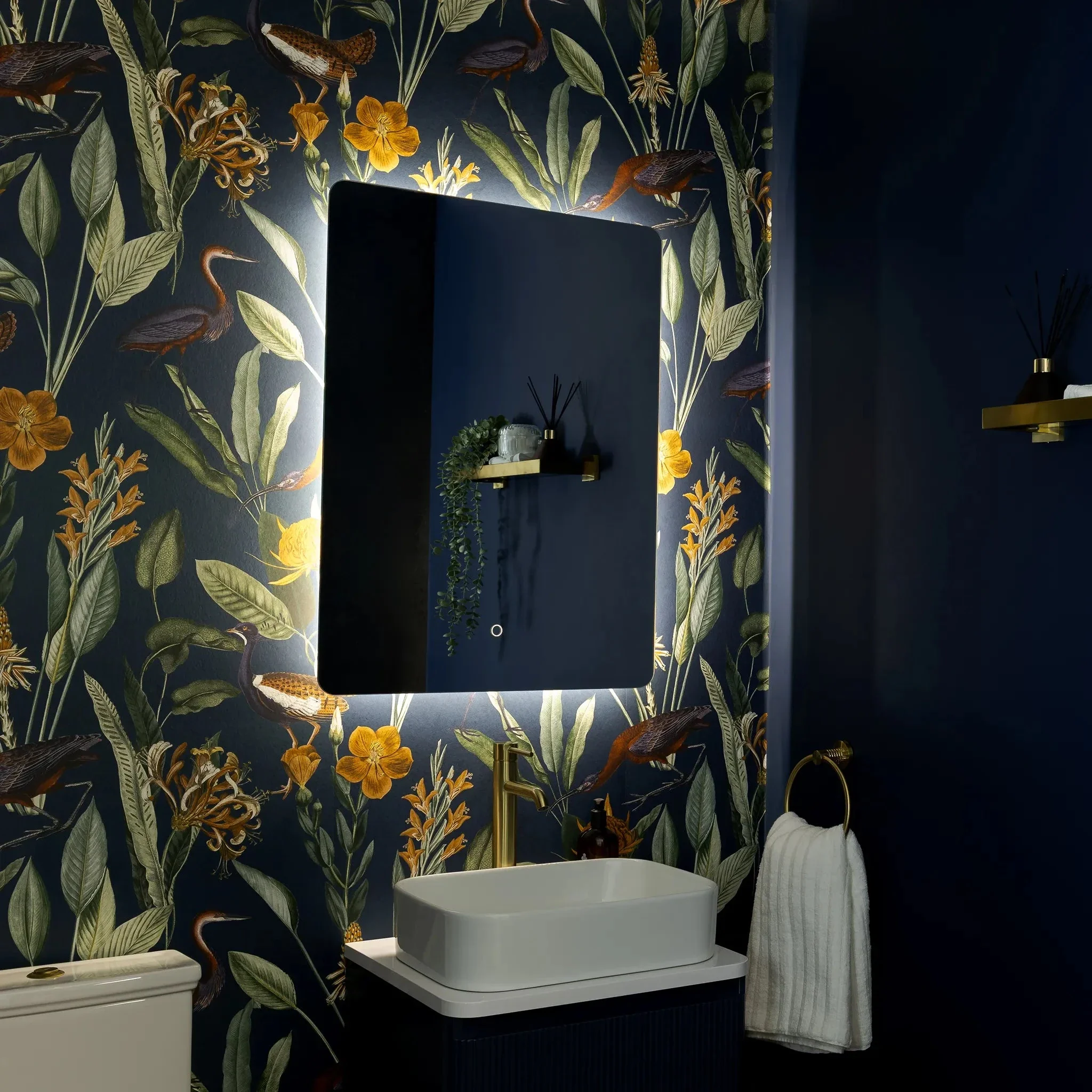 Savannah Curve Backlit LED Bathroom Mirror - Image 17