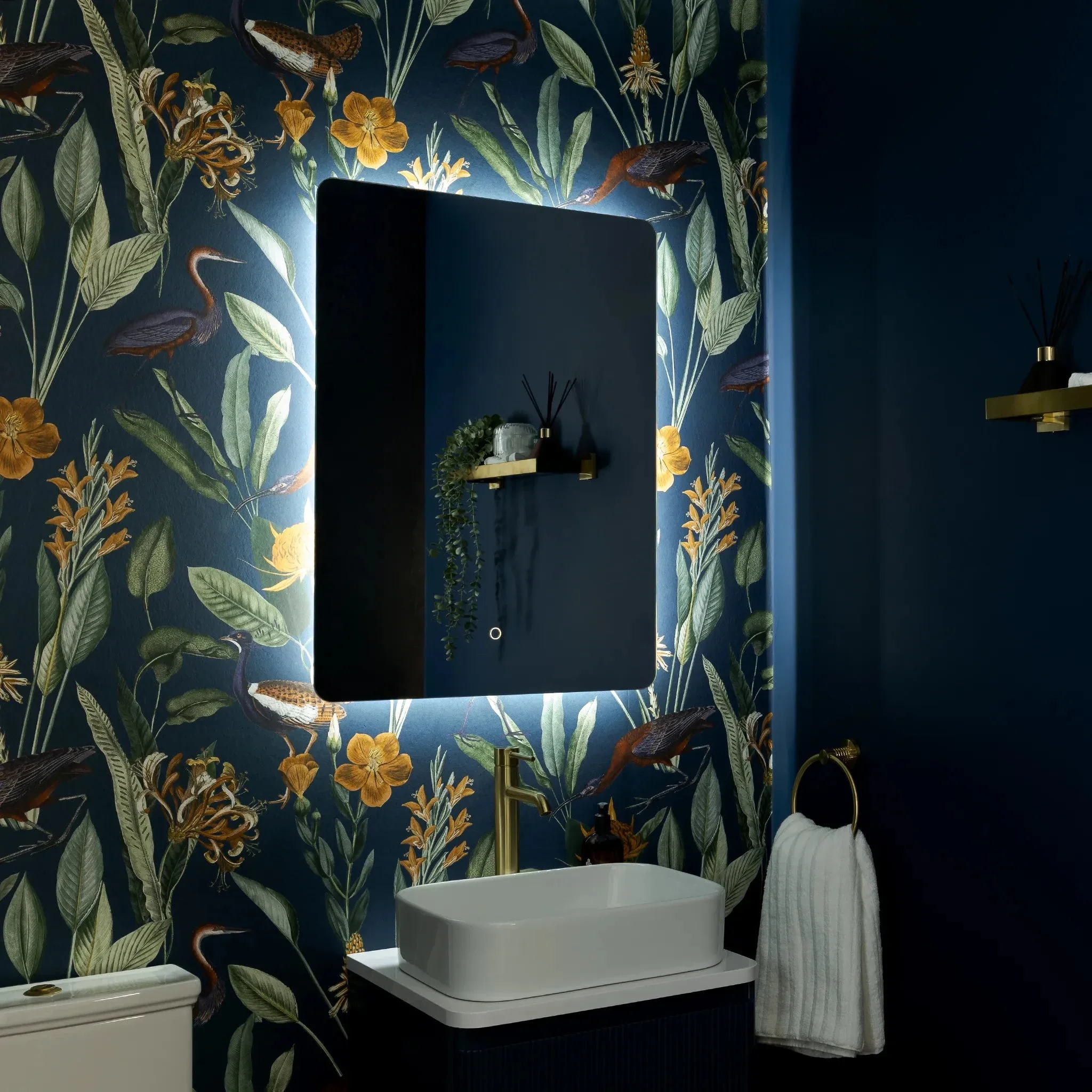 Savannah Curve Backlit LED Bathroom Mirror - Image 18