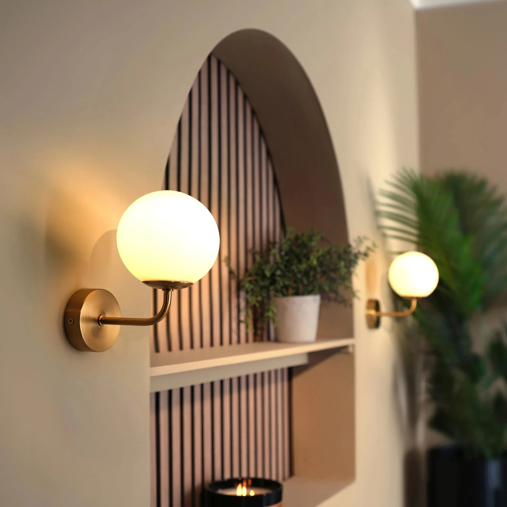 Solara Single Globe Wall Light - Image 12