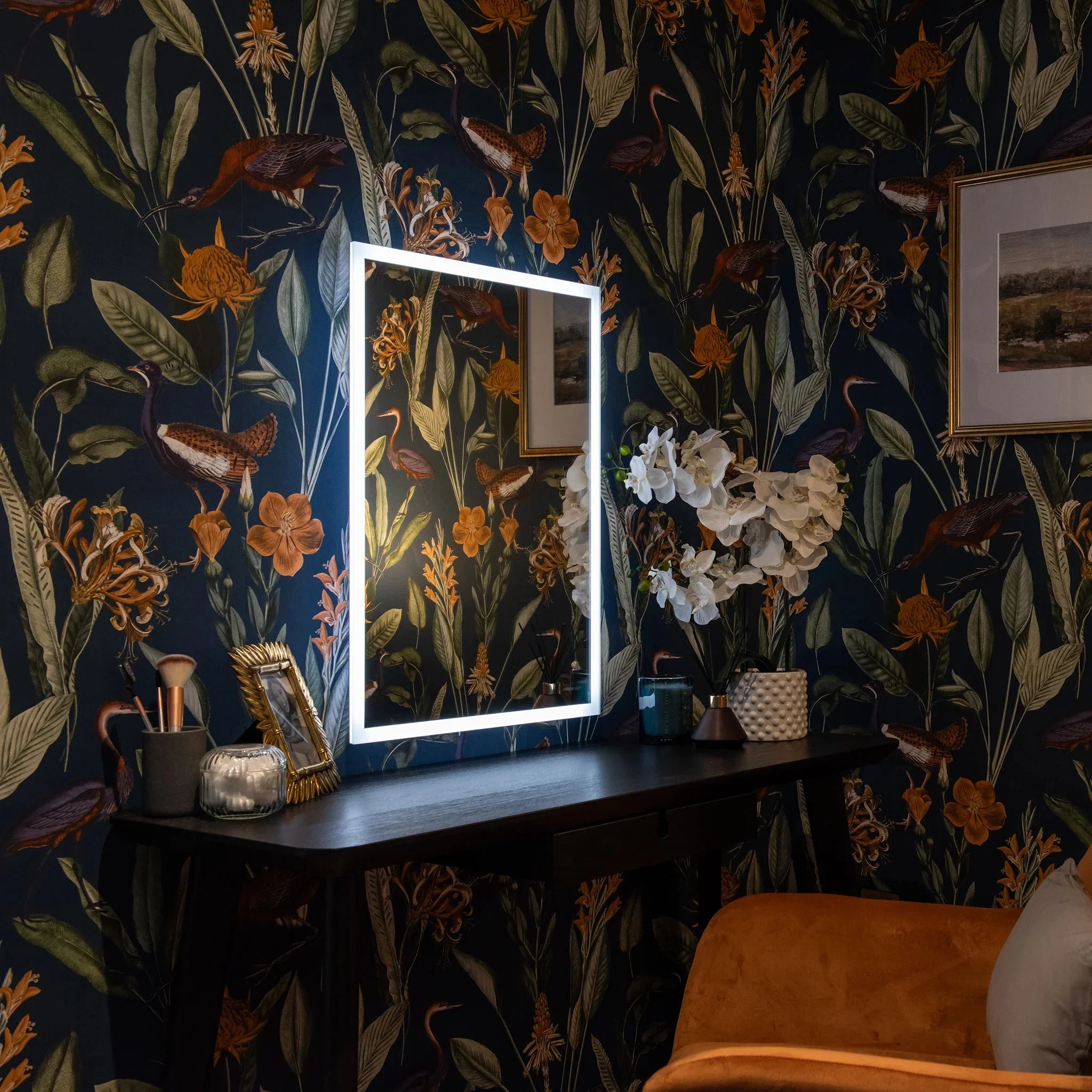 Verve Portrait Rechargeable Battery LED Mirror - Image 10